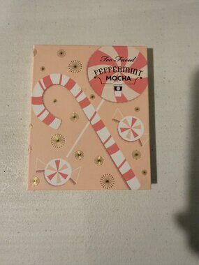 Too Faced Holiday 2016 Peppermint Mocha Eyeshadow Palette